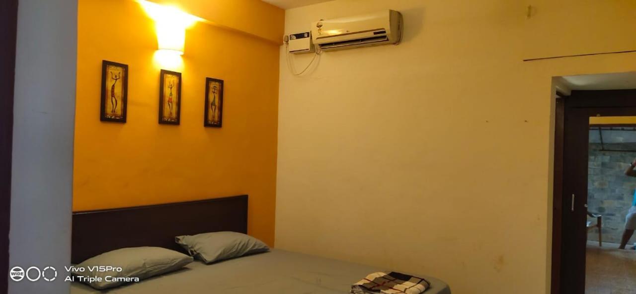 Hill View Guest House Анжуна Экстерьер фото
