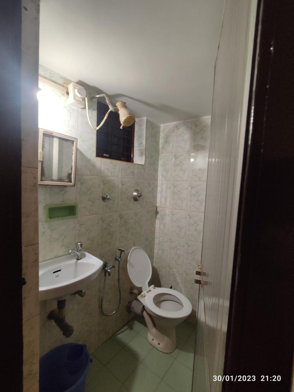 Hill View Guest House Анжуна Экстерьер фото