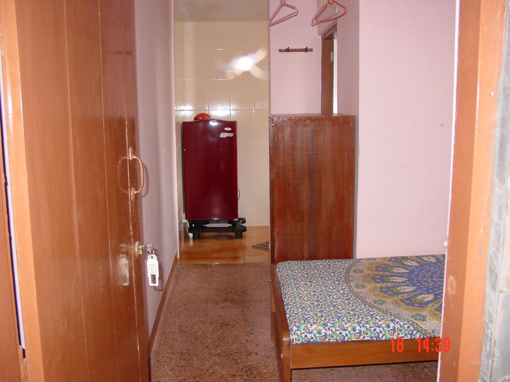 Hill View Guest House Анжуна Экстерьер фото